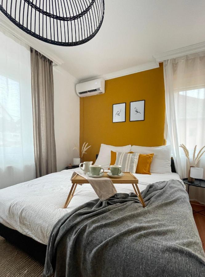 Golyafeszek Vendeghaz Bed and Breakfast Egerszalók Buitenkant foto
